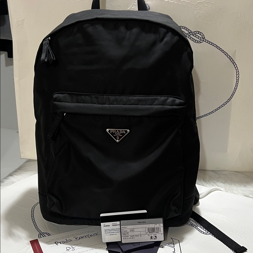 ⚫️ 🔥 Sale Prada Sleek Black Backpack